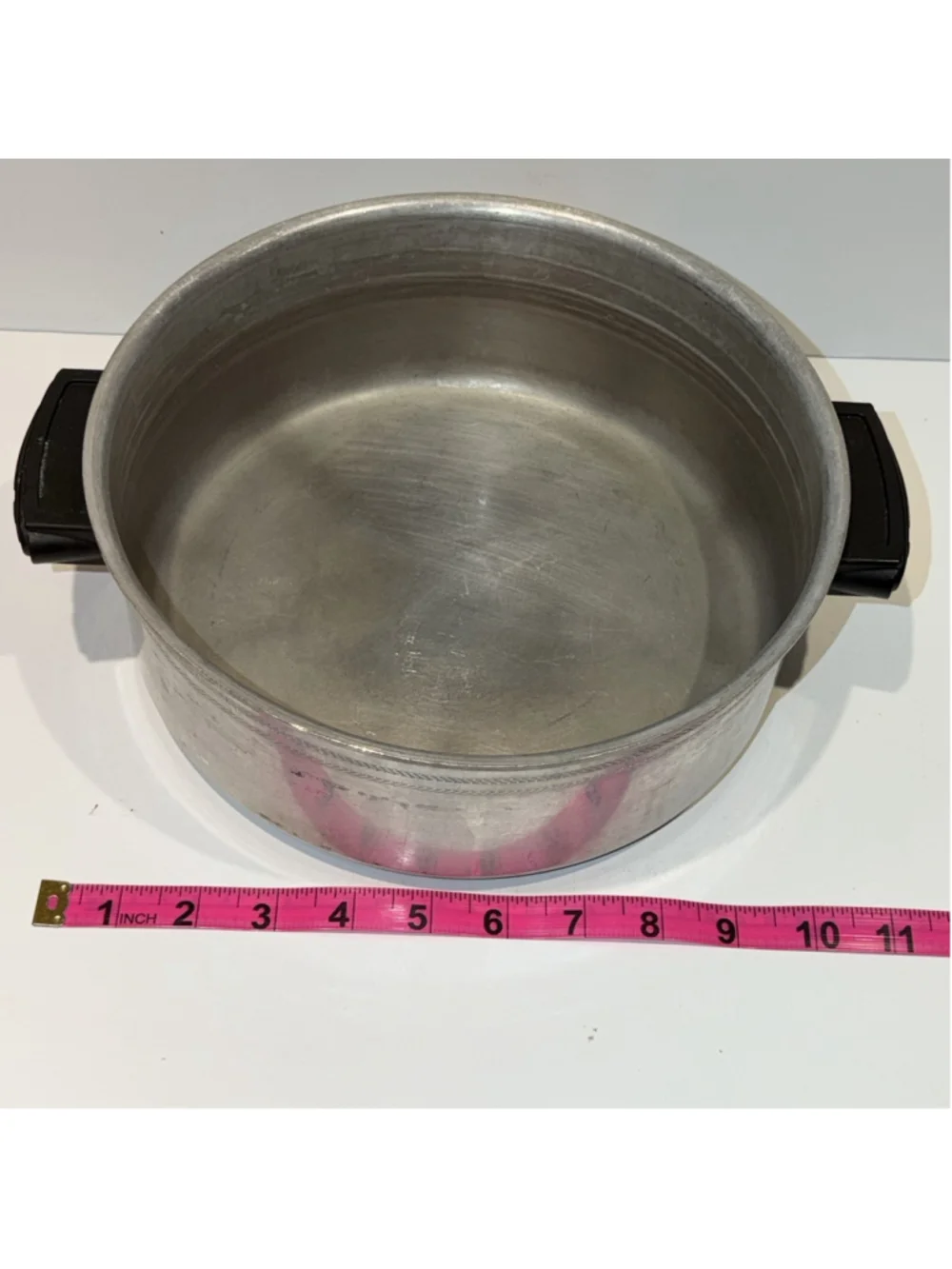 Laurel Aluminum Ware laurel aluminum